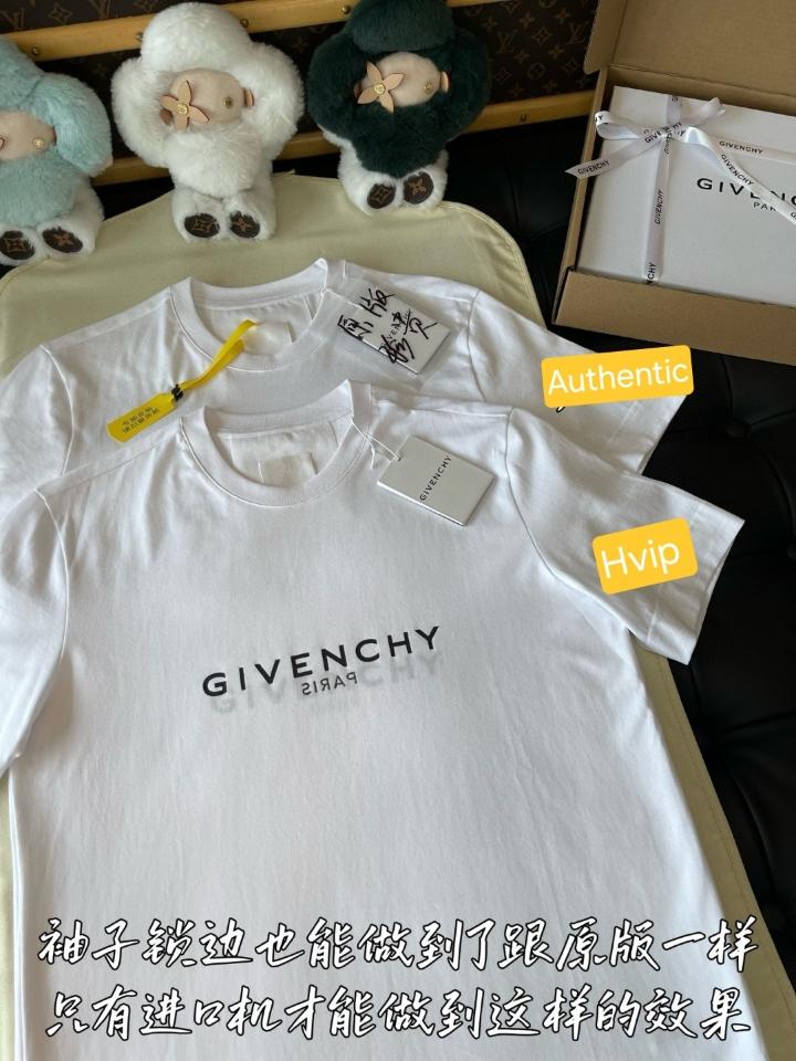 Givenchy
Reverse T-Shirt cotton white BM71533Y6B100-duoc-ban-tai-Hvip Shoes and Clothes