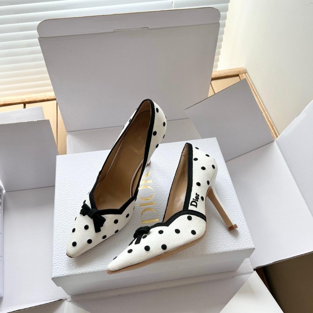 Dior Romance PumpBlack Cotton Embroidered with White PolkaDior Motif-duoc-ban-tai-Hvip Shoes and Clothes