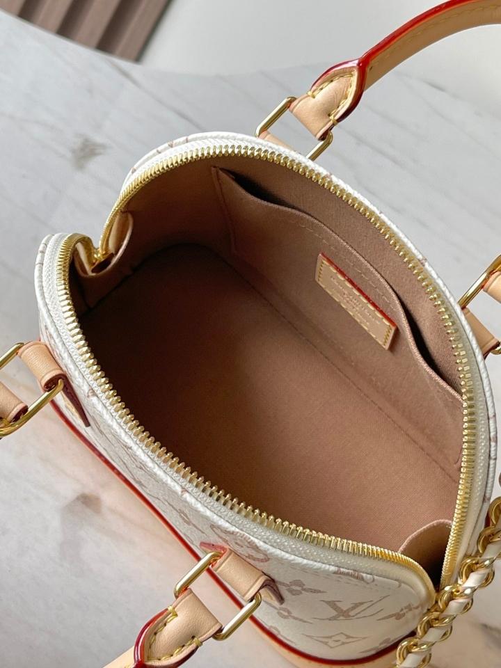 Louis Vuitton K00015
Customizable
Alma Mini LV & I white 18*12*8CM L1-duoc-ban-tai-Hvip Bags and Accessories