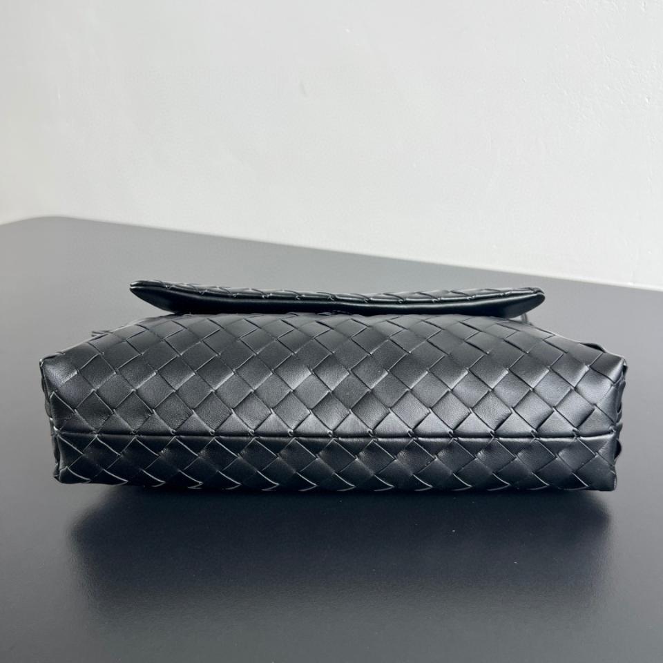 Bottega Veneta Giorno black 857657 33x19x8cm -duoc-ban-tai-Hvip Bags and Accessories