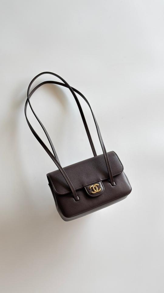 Chanel Clutch with Leather Strap   Grained Shiny Calfskin & Gold-Tone Metal,dark chocolate AP5068 11.5x17x5cm-duoc-ban-tai-Hvip Bags and Accessories