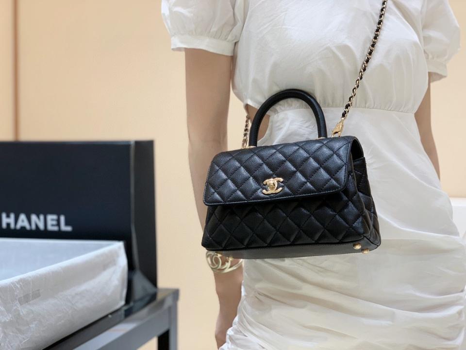 Chanel 22A small coco handle bag Grained calfskin ,Shiny gold tone metal ,black AS92990 23cm-duoc-ban-tai-Hvip Bags and Accessories