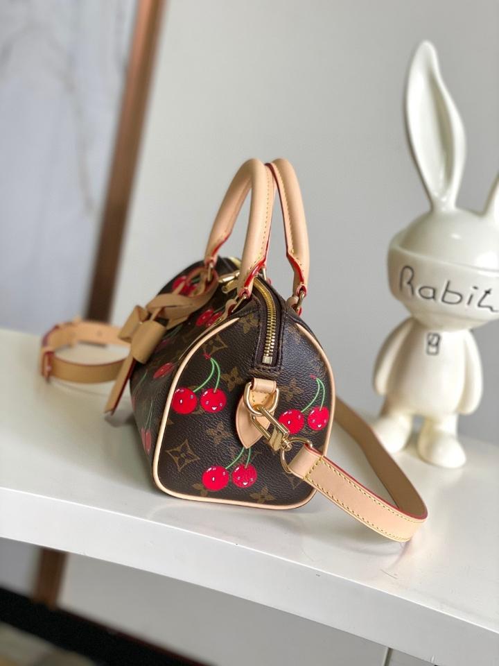 Louis Vuitton M13094
Túi Speedy Bandoulière 20 LV x TM 13.5 x 12 x 20.5cm-duoc-ban-tai-Hvip Bags and Accessories