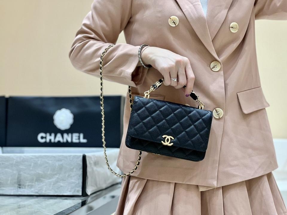 Chanel shoulder bag with top handle grained calfskin gold tone metal, black AP3019 19*12*3.5cm-duoc-ban-tai-Hvip Bags and Accessories