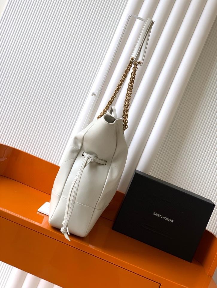 Saint Laurent JAMIE SHOPPING Medium in lambskin
Blanc Vintage  809824 35x35×10cm (1)-duoc-ban-tai-Hvip Bags and Accessories