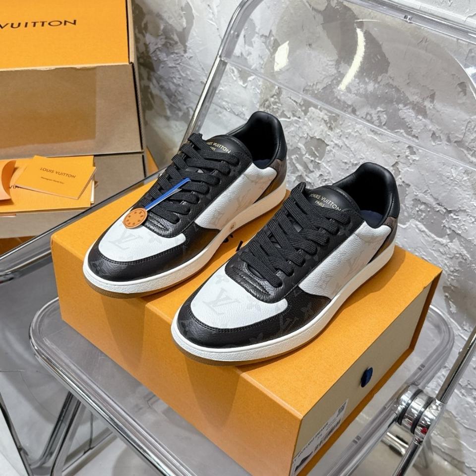 Louis Vuitton 1A8WG2
Rivoli Sneaker (N1)-duoc-ban-tai-Hvip Shoes and Clothes