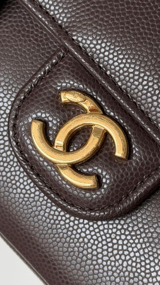 Chanel Clutch with Leather Strap   Grained Shiny Calfskin & Gold-Tone Metal,dark chocolate AP5068 11.5x17x5cm-duoc-ban-tai-Hvip Bags and Accessories