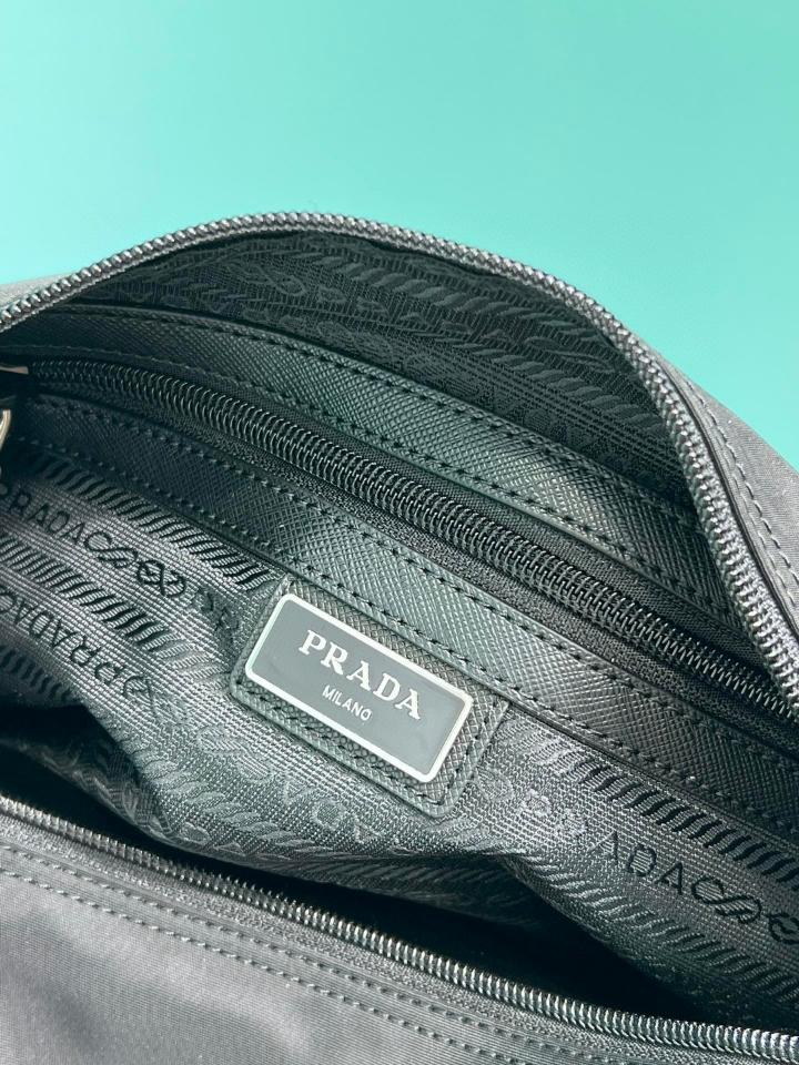 Prada Re-Nylon bag 1BC421 31x23x9cm-duoc-ban-tai-Hvip Bags and Accessories