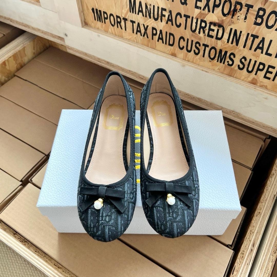 Dior Ballet FlatDeep Blue Dior Oblique Embroidered Cotton-duoc-ban-tai-Hvip Shoes and Clothes