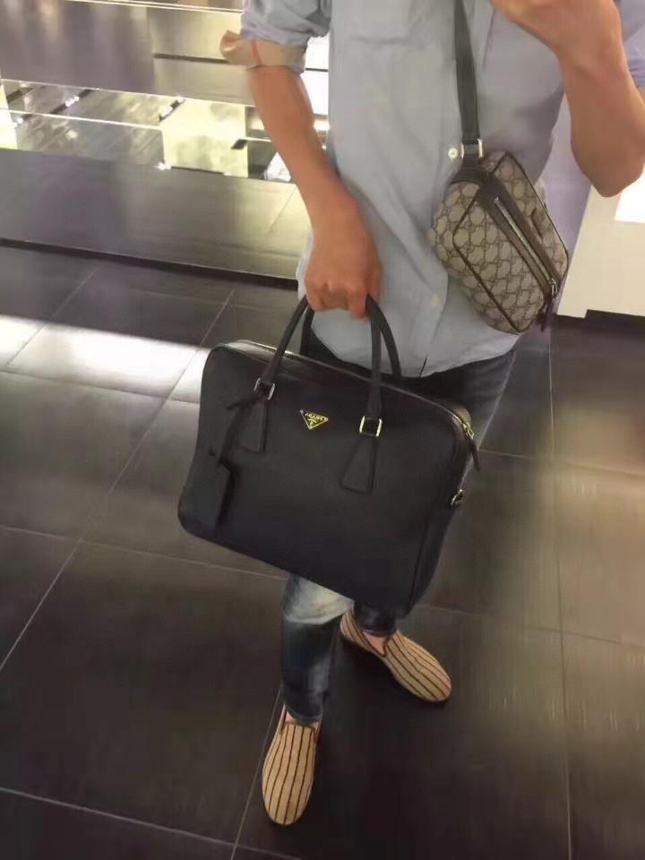 Prada Saffiano Leather briefs bag black 0891 38x29cm-duoc-ban-tai-Hvip Bags and Accessories