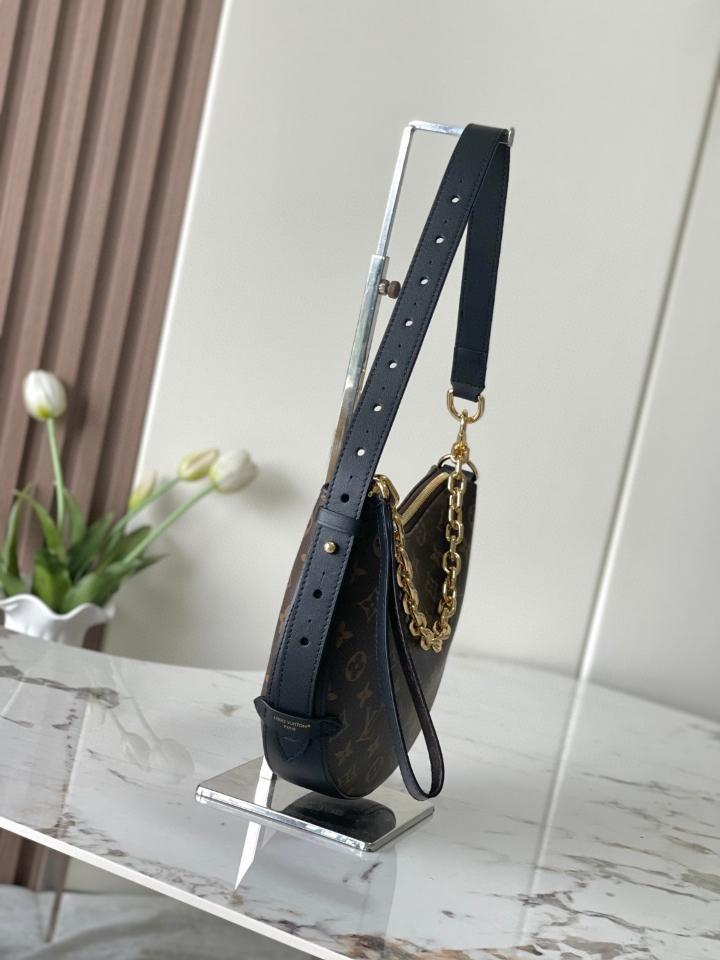 Louis Vuitton M15056
Túi Cookie BB 19 x 5 x 28.5cm-duoc-ban-tai-Hvip Bags and Accessories