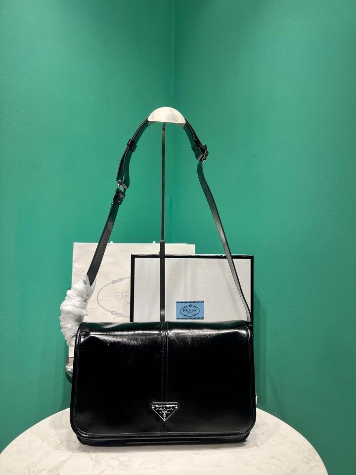 Prada Leather shoulder bag black 2VD073 30x20x11cm-duoc-ban-tai-Hvip Bags and Accessories