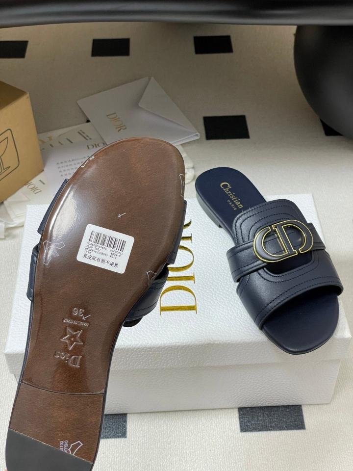 DIOR 30 Montaigne Slide
Navy blue Calfskin
 KCO373CFY (2)-duoc-ban-tai-Hvip Shoes and Clothes