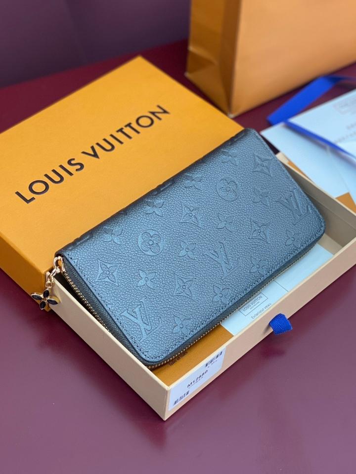 Louis Vuitton M12680
Zippy Wallet black -duoc-ban-tai-Hvip Bags and Accessories
