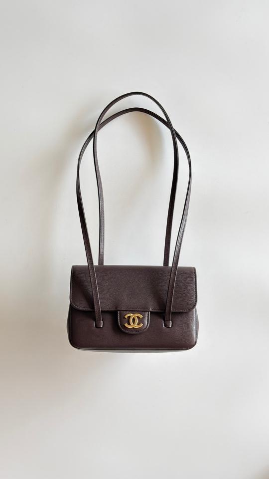 Chanel Clutch with Leather Strap   Grained Shiny Calfskin & Gold-Tone Metal,dark chocolate AP5068 11.5x17x5cm-duoc-ban-tai-Hvip Bags and Accessories