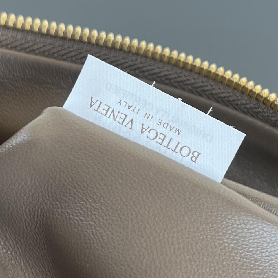 Bottega Veneta Jodie grey 600261 48x40x16cm-duoc-ban-tai-Hvip Bags and Accessories