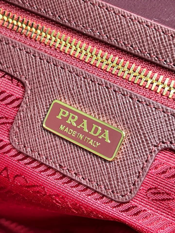 Prada Re-Edition 1978 medium Re-Nylon and Saffiano leather tote bag burgundy 1BG555 35x26x15cm-duoc-ban-tai-Hvip Bags and Accessories