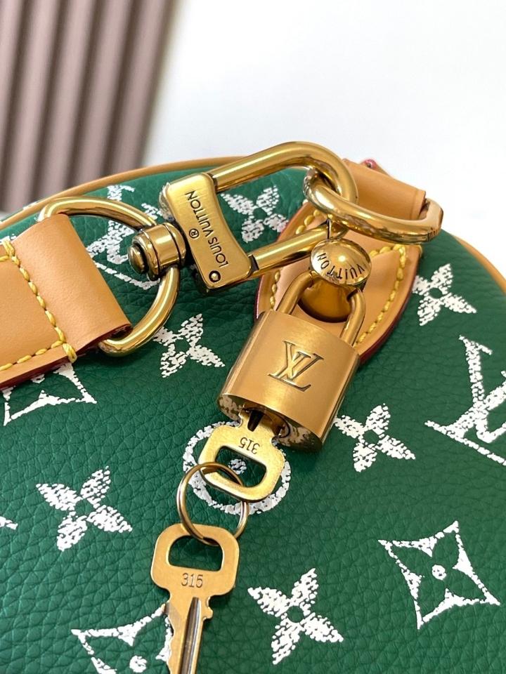 Louis Vuitton M24423
Runway
Speedy P9 Bandoulière 25 25*15*15CM L1-duoc-ban-tai-Hvip Bags and Accessories