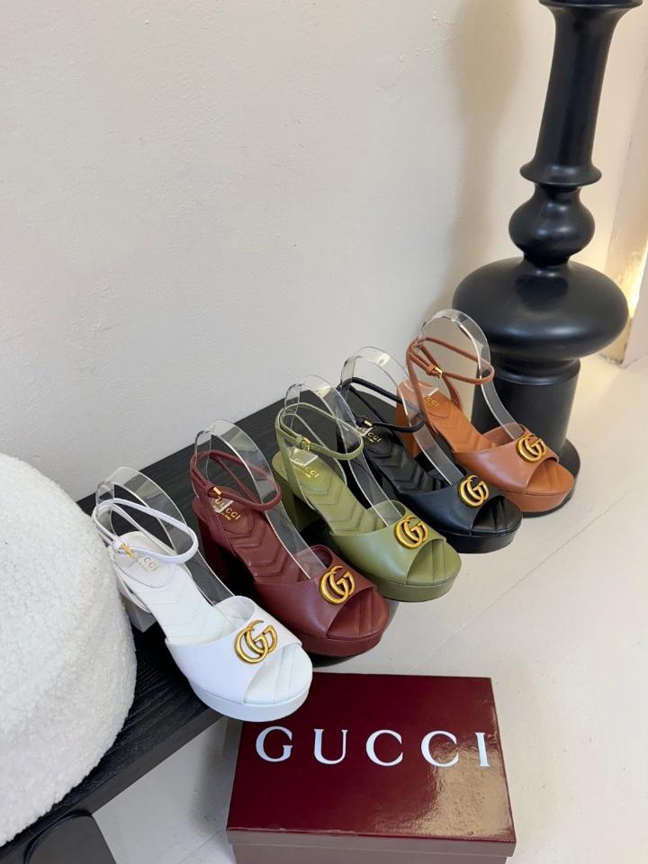 Gucci Women's platform sandal with Double G 80mm burgundy leather 832450 (1)-duoc-ban-tai-Hvip Shoes and Clothes