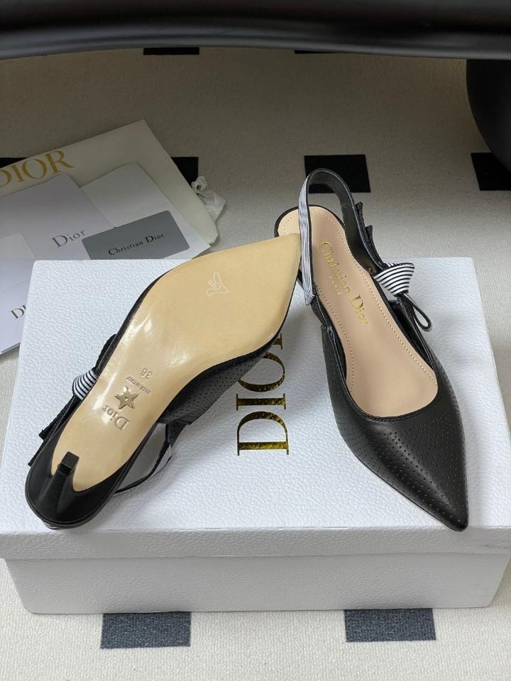 Dior Toujours Slingback Pump
Black Perforated Supple Lambskin KCV370CEL_S900 50mm (2)-duoc-ban-tai-Hvip Shoes and Clothes