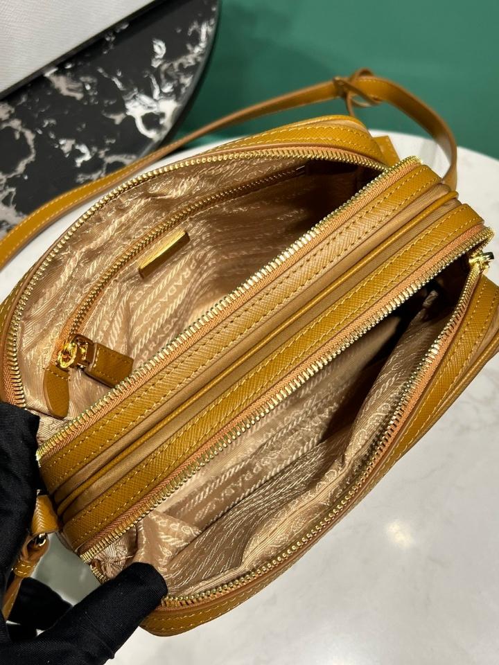 Prada Re-Edition 1978 medium Re-Nylon and Saffiano leather shoulder bag beige 1BH218 21*17*8cm-duoc-ban-tai-Hvip Bags and Accessories