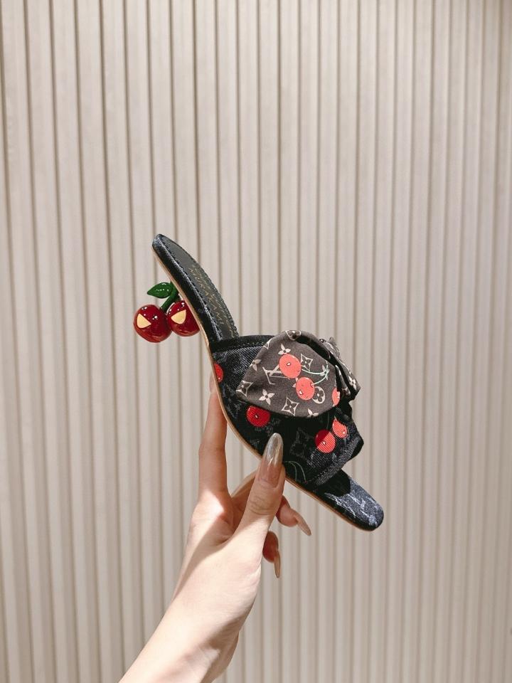 Louis Vuitton LV x TM  Cherie Mules black 🍒55mm (1)  -duoc-ban-tai-Hvip Shoes and Clothes