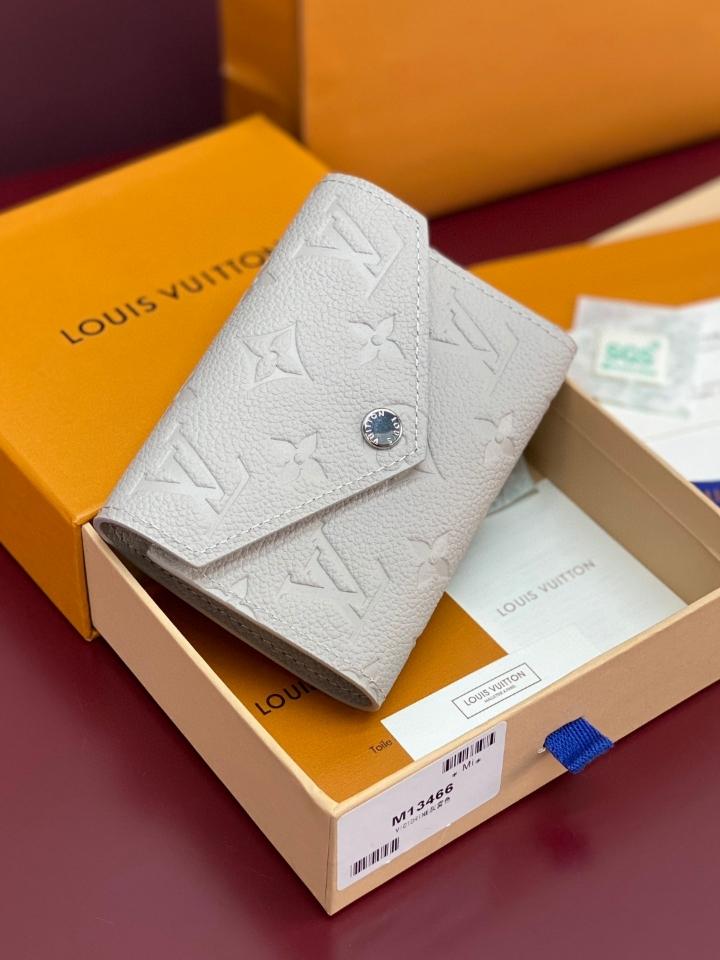 Louis Vuitton M13466
Ví Victorine 12 x 9.5 x 2.5cm-duoc-ban-tai-Hvip Bags and Accessories