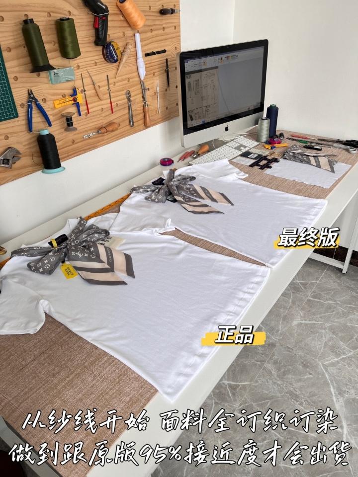 Louis Vuitton 1AIR42
Áo Thun-duoc-ban-tai-Hvip Shoes and Clothes