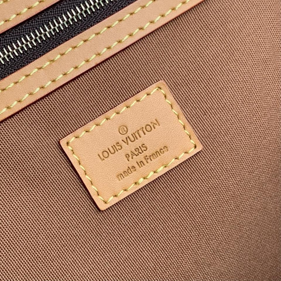 Louis Vuitton M14735
Túi Keepall Cargo 50 23 x 29 x 52cm (1)-duoc-ban-tai-Hvip Bags and Accessories