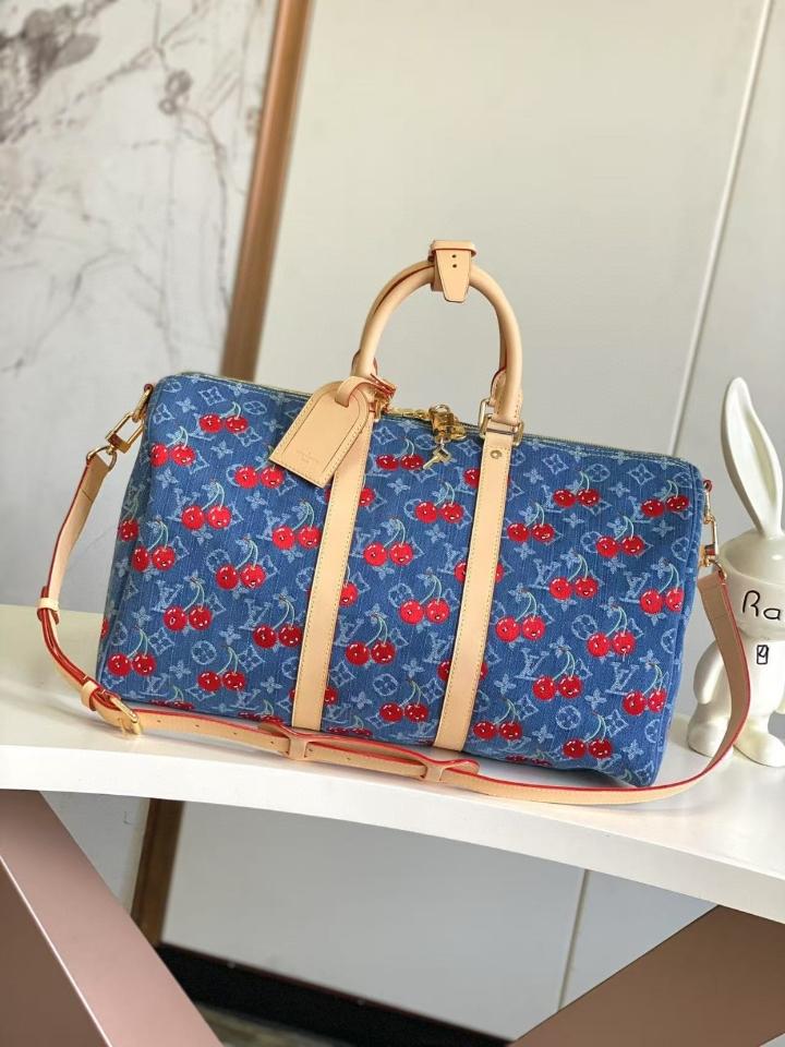 Louis Vuitton M13875
Túi Keepall Bandoulière 45 LV x TM

27 x 20 x 45 cm-duoc-ban-tai-Hvip Bags and Accessories