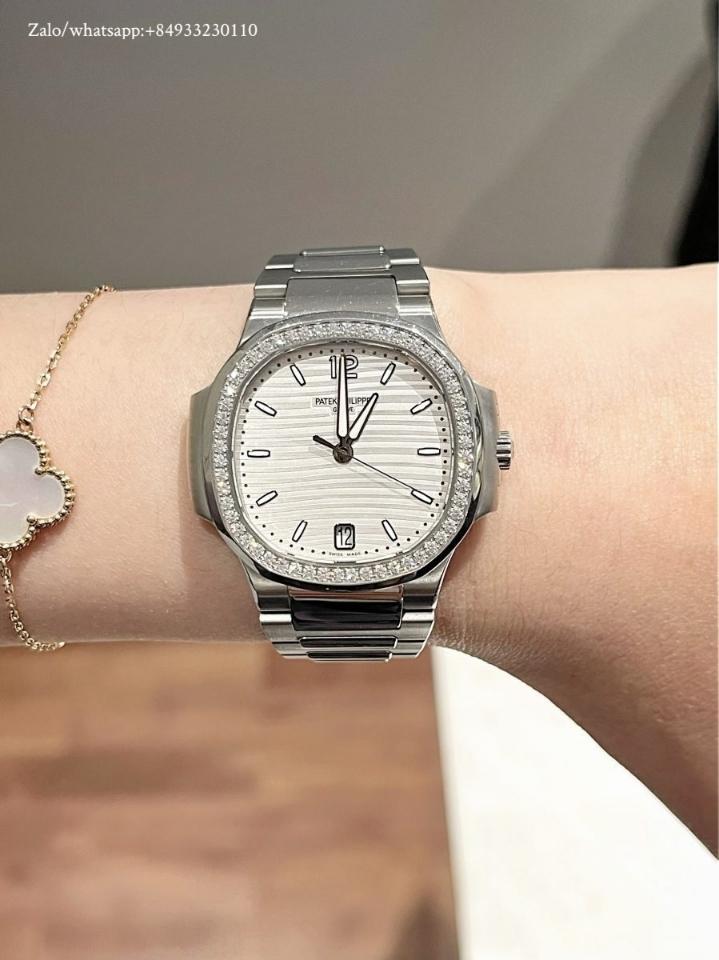 Patek Philippe Nautilus 7118/1200A-010-duoc-ban-tai-Hvip Bags and Accessories