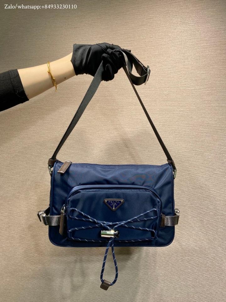 Prada Speedrock Re-Nylon and leather shoulder bag navy  2VH192 28x17.5x10cm-duoc-ban-tai-Hvip Bags and Accessories
