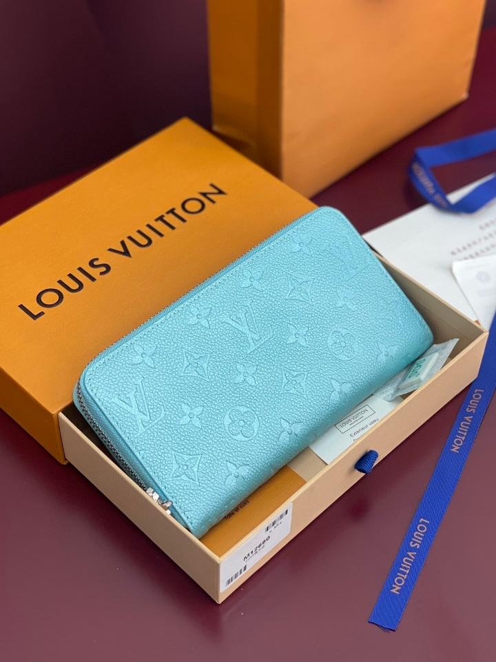 Louis Vuitton M12680
Zippy Wallet-duoc-ban-tai-Hvip Bags and Accessories