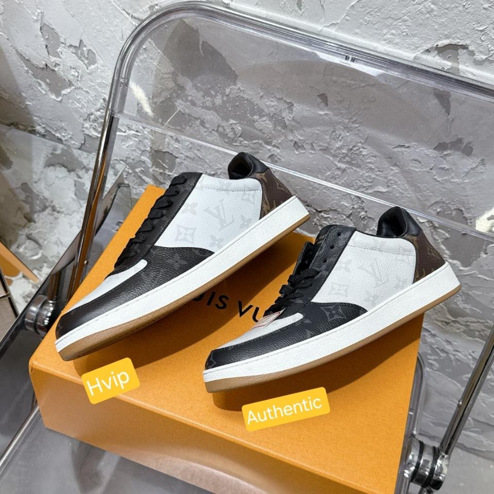 Louis Vuitton 1A8WG2
Rivoli Sneaker (N1)-duoc-ban-tai-Hvip Shoes and Clothes