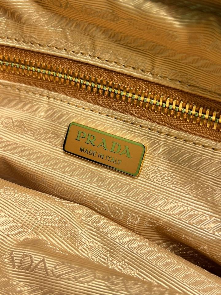 Prada Re-Edition 1978 medium Re-Nylon and Saffiano leather shoulder bag beige 1BH218 21*17*8cm-duoc-ban-tai-Hvip Bags and Accessories