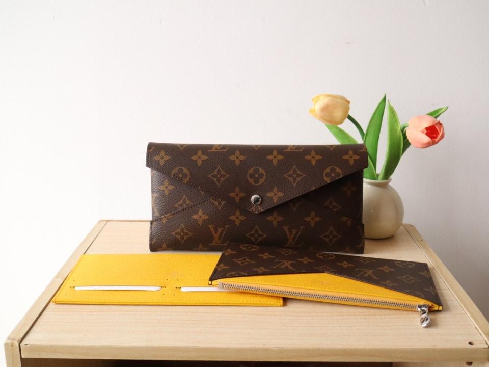 Louis Vuitton M12358
Kirigami Organizer-duoc-ban-tai-Hvip Bags and Accessories
