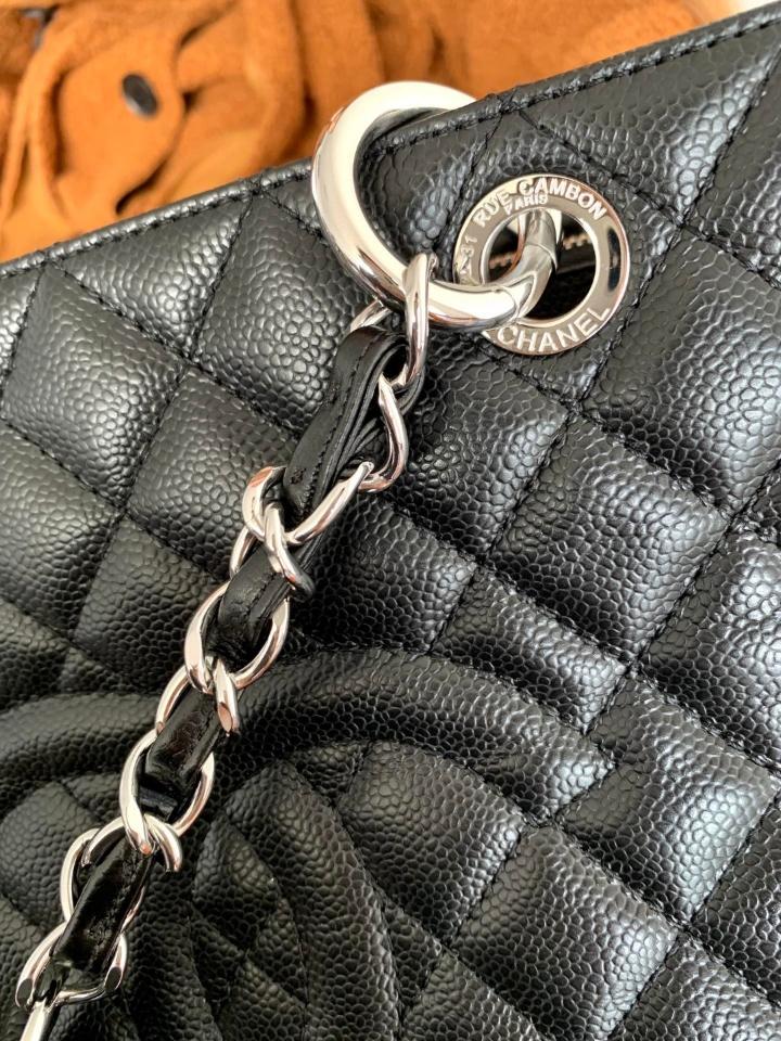Chanel Tote shopping bag Grained Calfskin and silver-Tone Metal black A50995 34x24x12cm-duoc-ban-tai-Hvip Bags and Accessories