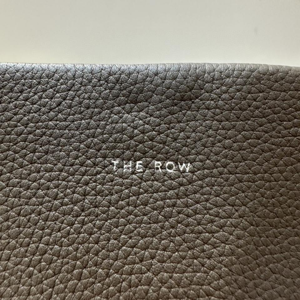 The Row Medium N/S Park Tote Bag in Leather Dark Olive 30X28X15.5cm -duoc-ban-tai-Hvip Bags and Accessories