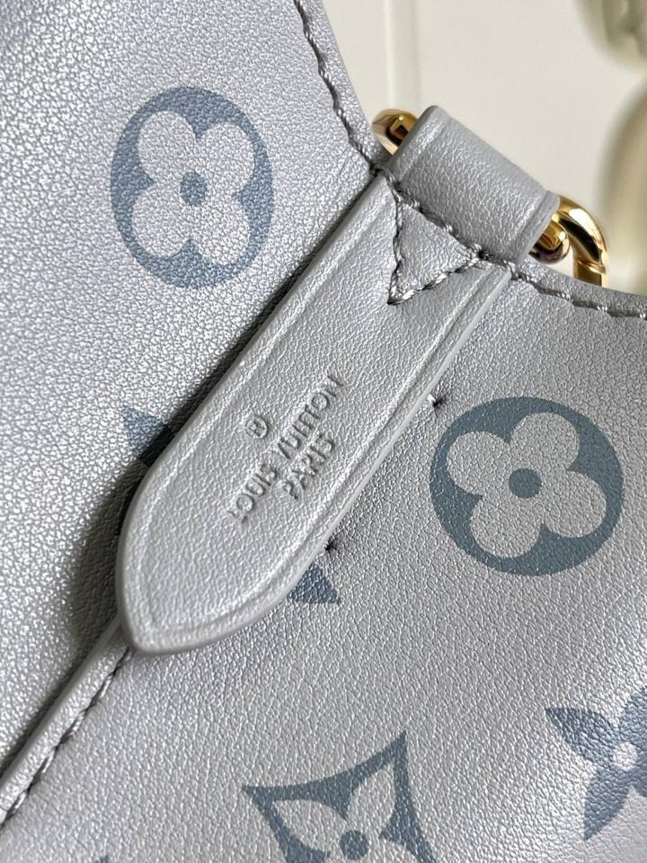 Louis Vuitton M12749
Néonoé BB 20 x 20 x 13cm -duoc-ban-tai-Hvip Bags and Accessories