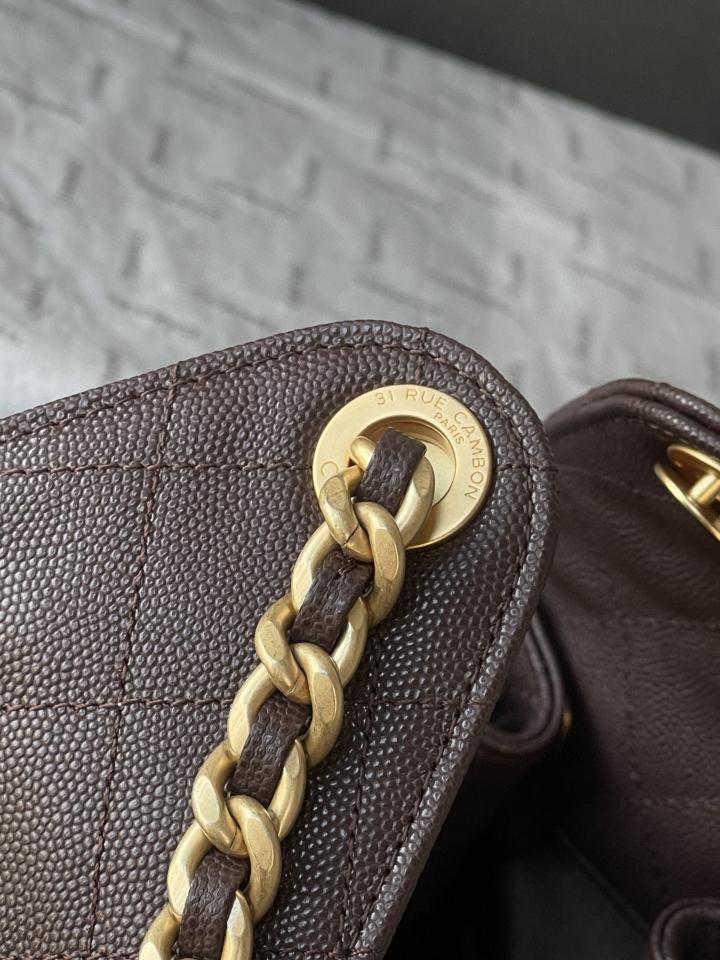 CHANEL 25 Small Handbag grained Calfskin & gold-tone tone Metal,dark burgundy AS5293 30-26-14cm-duoc-ban-tai-Hvip Bags and Accessories
