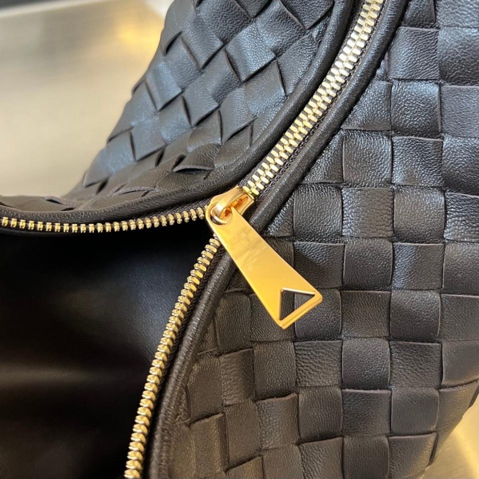 Bottega Veneta Jodie Fondant 600261 48x40x16cm-duoc-ban-tai-Hvip Bags and Accessories