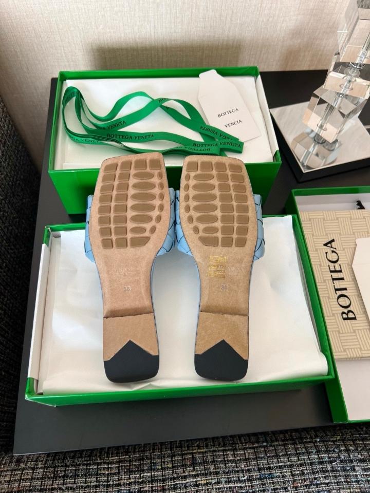 Bottega Veneta Parco Flat Mule blue-duoc-ban-tai-Hvip Shoes and Clothes