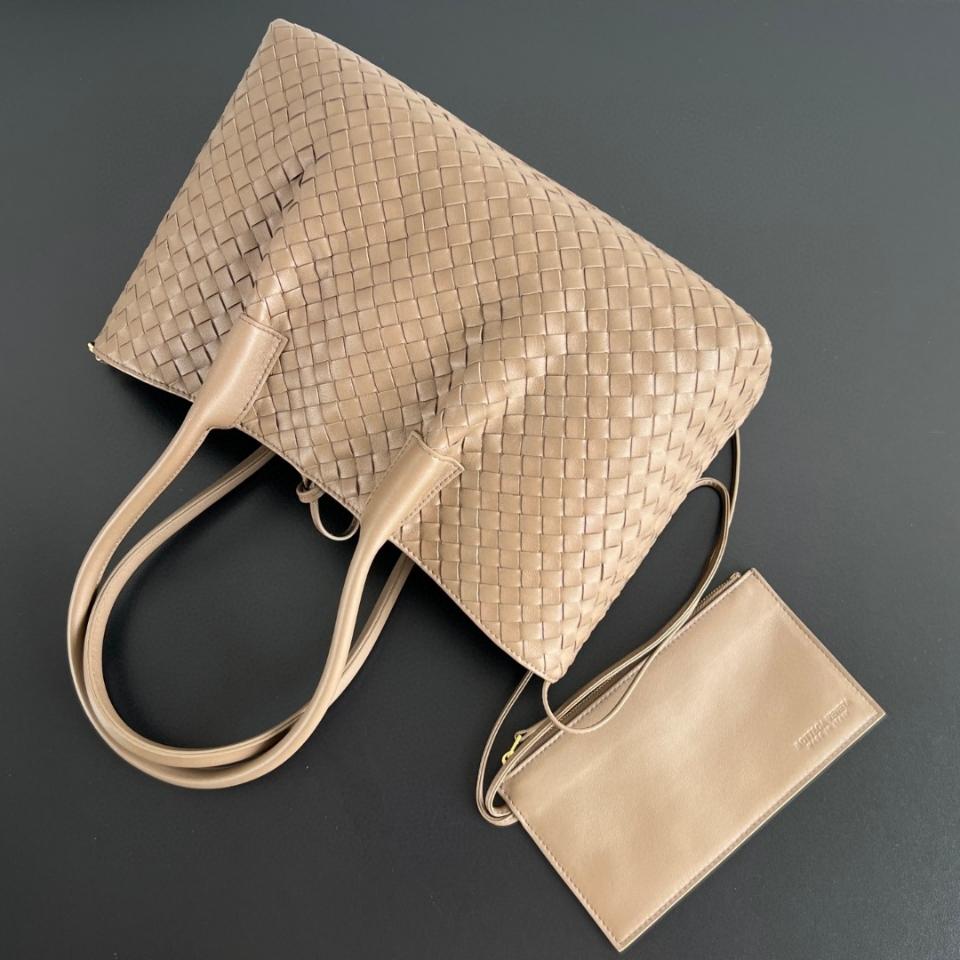 Bottega Veneta Pinacoteca Pinecone/fondant 854371 34*20*14cm-duoc-ban-tai-Hvip Bags and Accessories