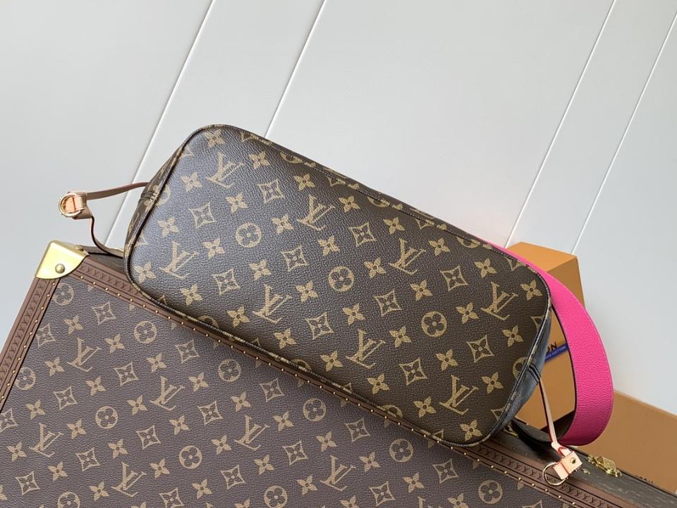 Louis Vuitton M12257
Túi Neverfull Hai Mặt
Túi Neverfull Bandoulière Inside Out MM 28 x 14 x 31cm -duoc-ban-tai-Hvip Bags and Accessories