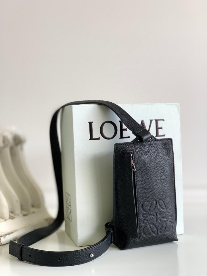 Loewe Vertical T Pocket in soft grained calfskin black C660P02X0122*6.5*13 11039-duoc-ban-tai-Hvip Bags and Accessories