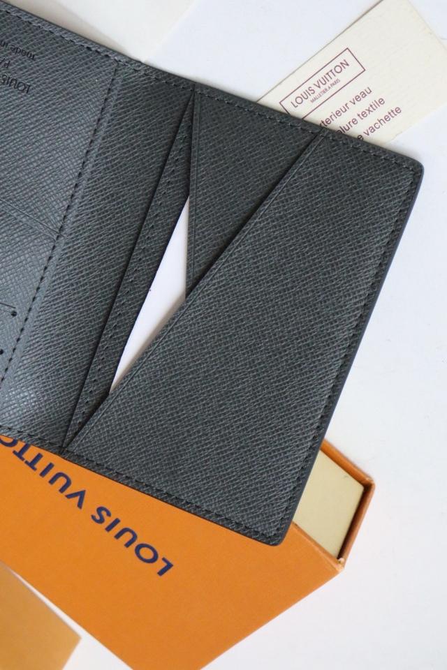 Louis Vuitton M30837  Pocket Organizer-duoc-ban-tai-Hvip Bags and Accessories
