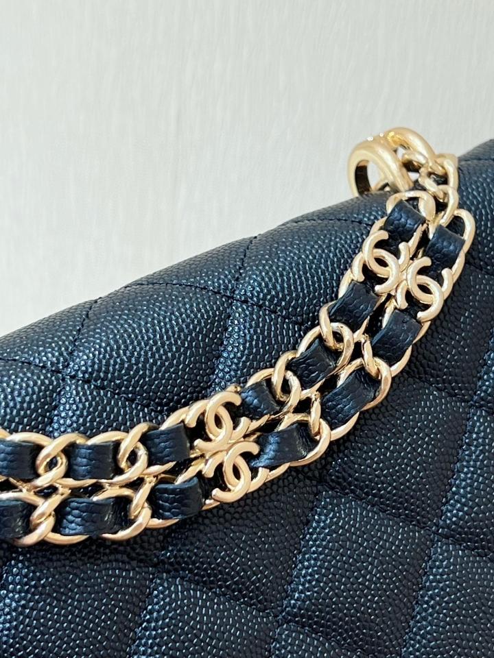 Chanel shoulder bag with top handle grained calfskin gold tone metal, black AP3019 19*12*3.5cm-duoc-ban-tai-Hvip Bags and Accessories