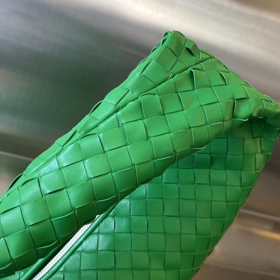 Bottega Veneta Jodie green 600261 48x40x16cm-duoc-ban-tai-Hvip Bags and Accessories