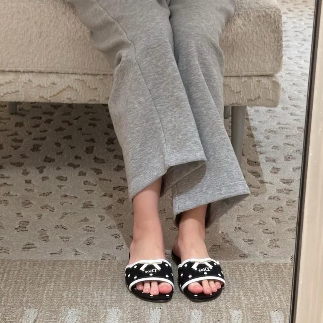 Dior Dway Slide Cotton Embroidered black and white-duoc-ban-tai-Hvip Shoes and Clothes