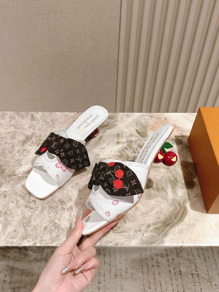 Louis Vuitton LV x TM Cherie Mules leather white 🌸 55mm (1) -duoc-ban-tai-Hvip Shoes and Clothes
